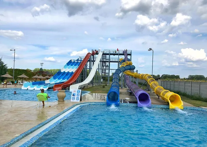 Hotel S Club Aqua Park And